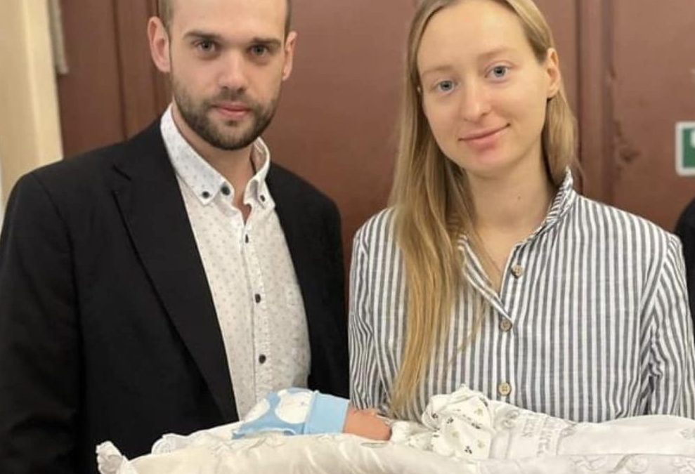 Поздравляем семью Шломо и Наоми Резниковых!