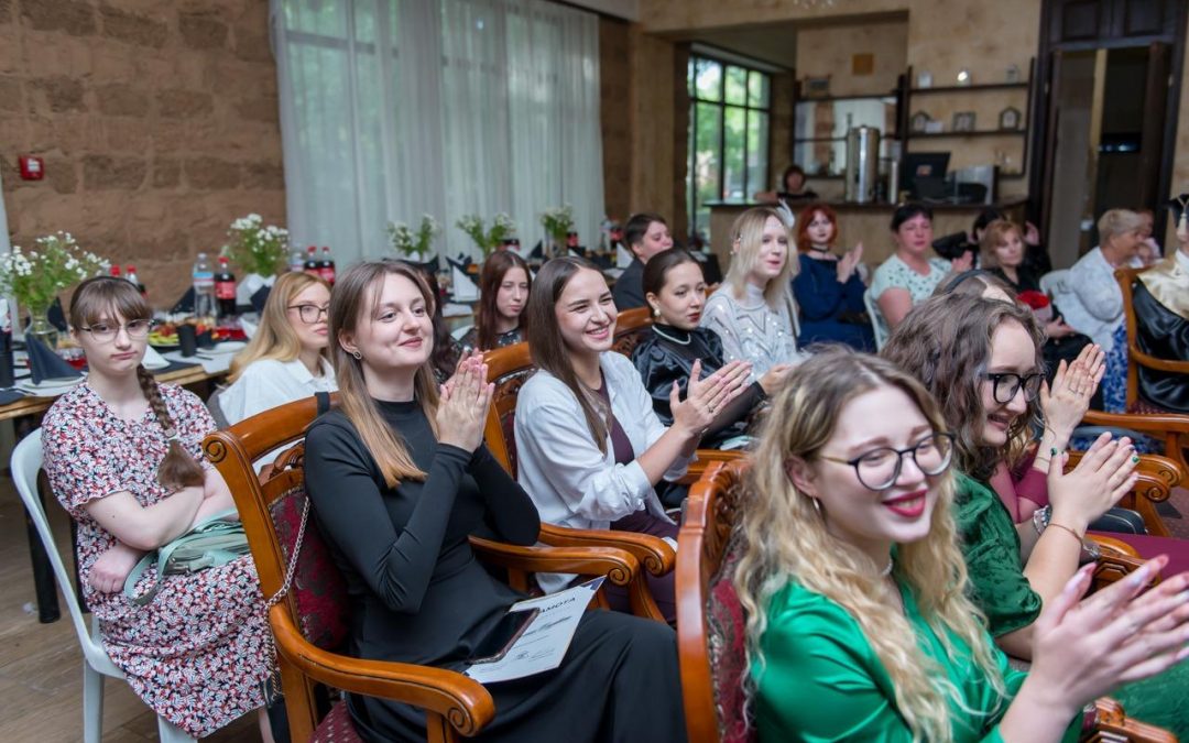 Випускний Leaders JUniversity