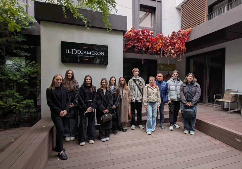 Практика у готелі