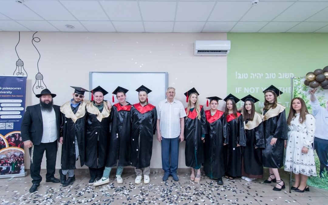 Випускний вечір у Leaders JUniversity!
